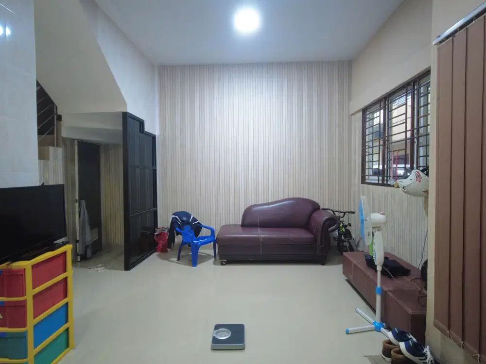 Villa di Komplek Ayahanda Regency ( Jalan Sendok )