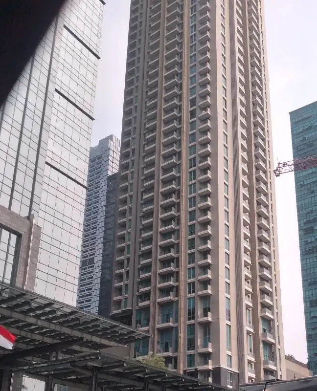 Dijual cepat Office District 8  Sudirman Jakarta selatan