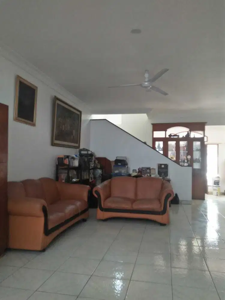 Dijual cepat rumah siap huni di Taman Semanan Indah