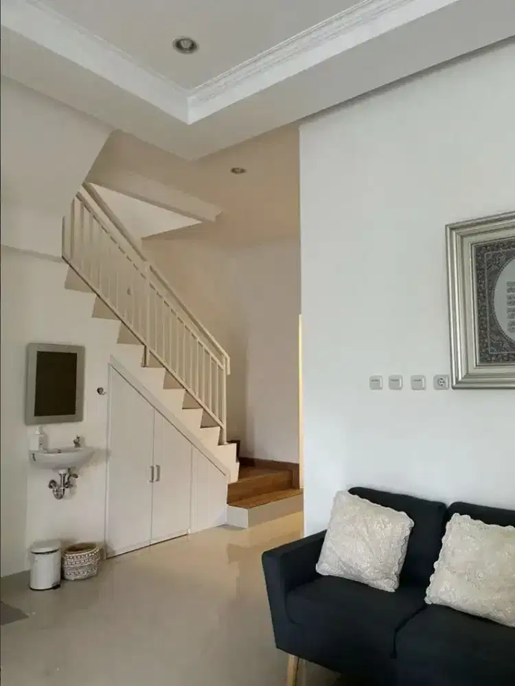 Rumah Cantik Meruya Residence Bangunan Masih Baru