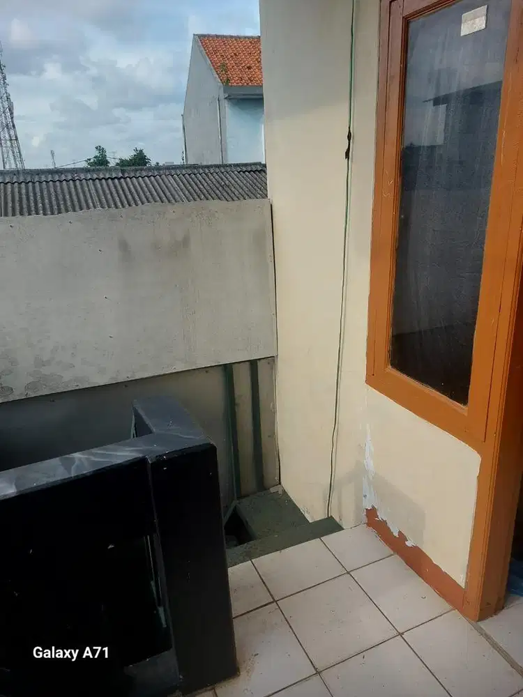 KONTRAKAN 6 PINTU HARGA MURAH