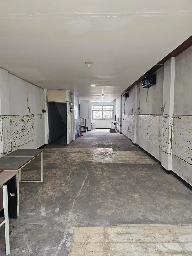 DISEWAKAN CEPAT DAN MURAH RUKO FATMAWATI RAYA 4 LANTAI PINGGIR JALAN