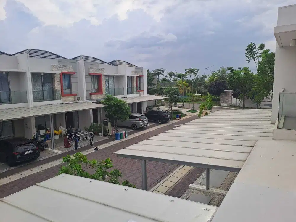 Rumah 2 Lantai Bagus Cluster Hawaii Pantai Indah Kapuk 2 Jakut
