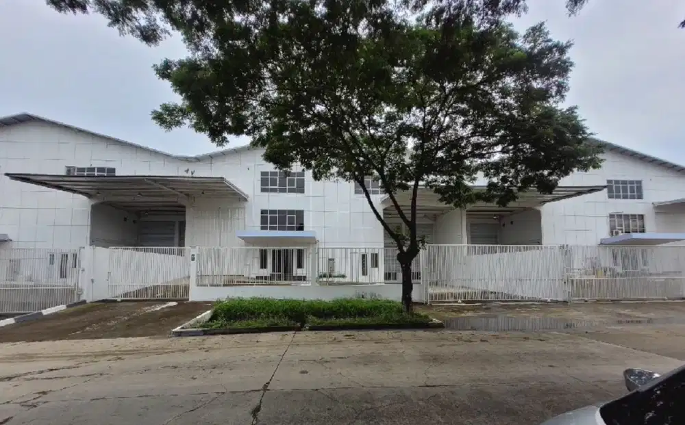 Gudang Lantai Epoxy Bagus Siap Pakai Delta Silicon 3 Cikarang Pusat