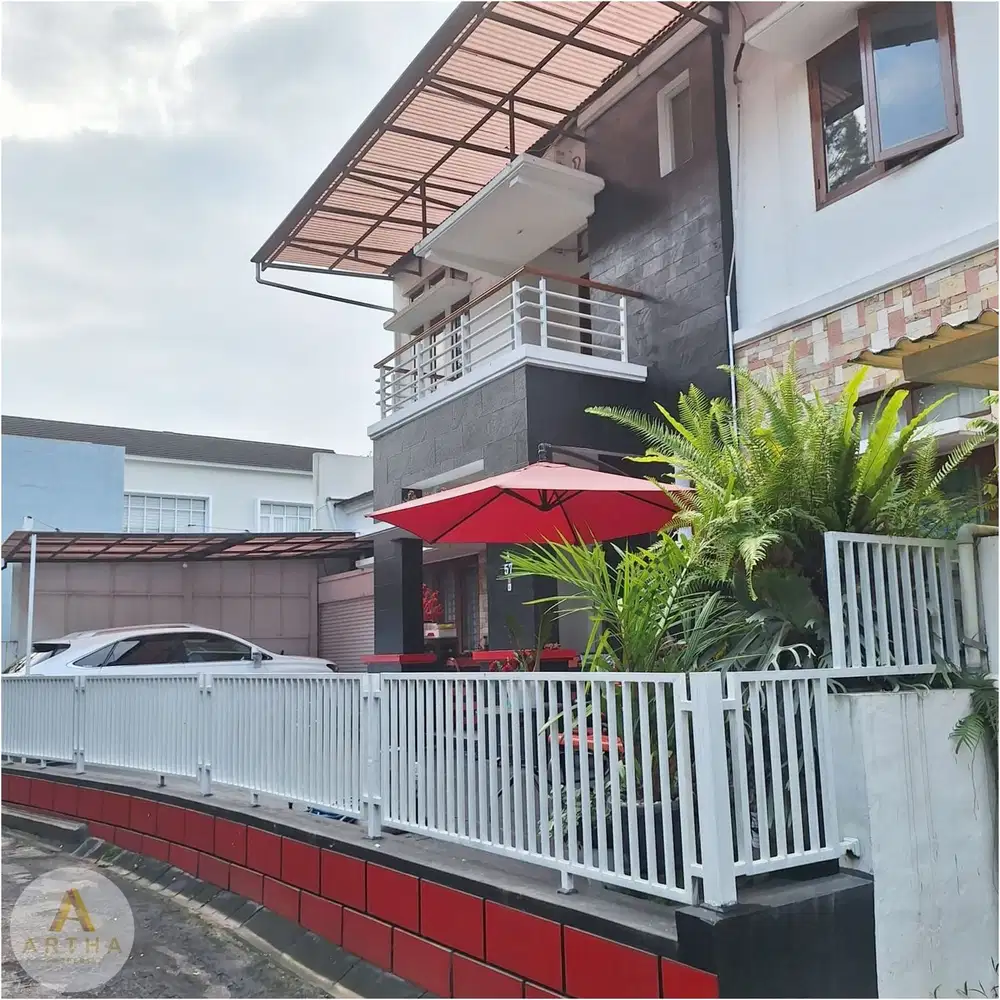 rumah di sarijadi komplek prv luas dan siap huni