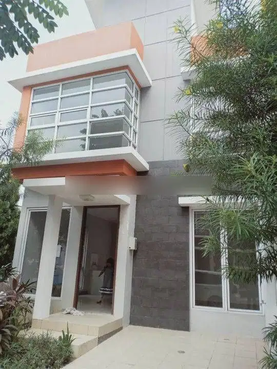 Rumah Hook di Milano Village, Gading Serpong, Tangerang