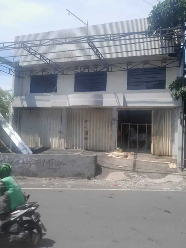Dijual dua blok ruko muding Kerobokan