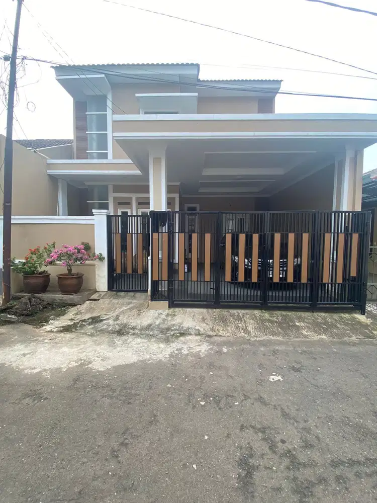 Dijual rumah 2lt bebas banjir siap huni di Taman Galaxy, Bekasi Selata