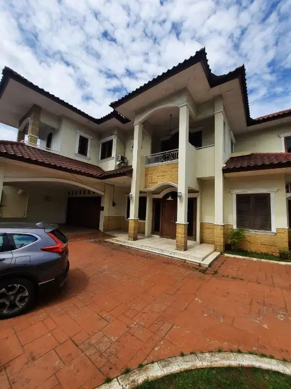 Dijual Rumah Mewah Siap Huni di Villa Melati Mas