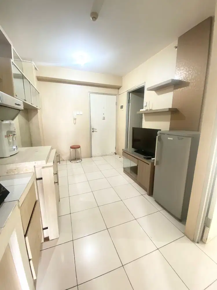 Apartemen green bay pluit 2 kamar tidur furnish siap huni view kota