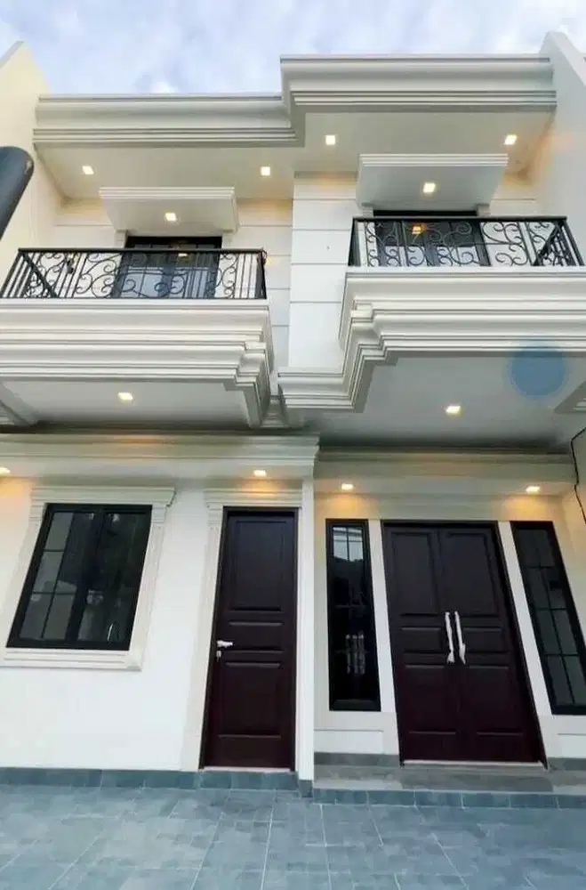 S216B Rumah Mewah Strategis Siap Huni Duren Sawit Jakarta Timur