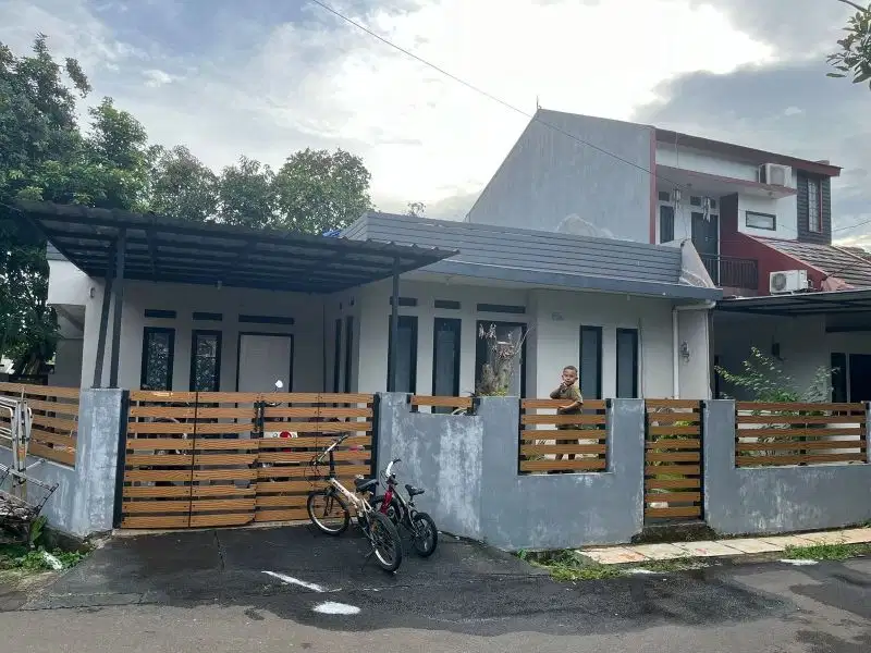 Dijual Rumah Bagus Siap Huni di Villa Dago Pamulang