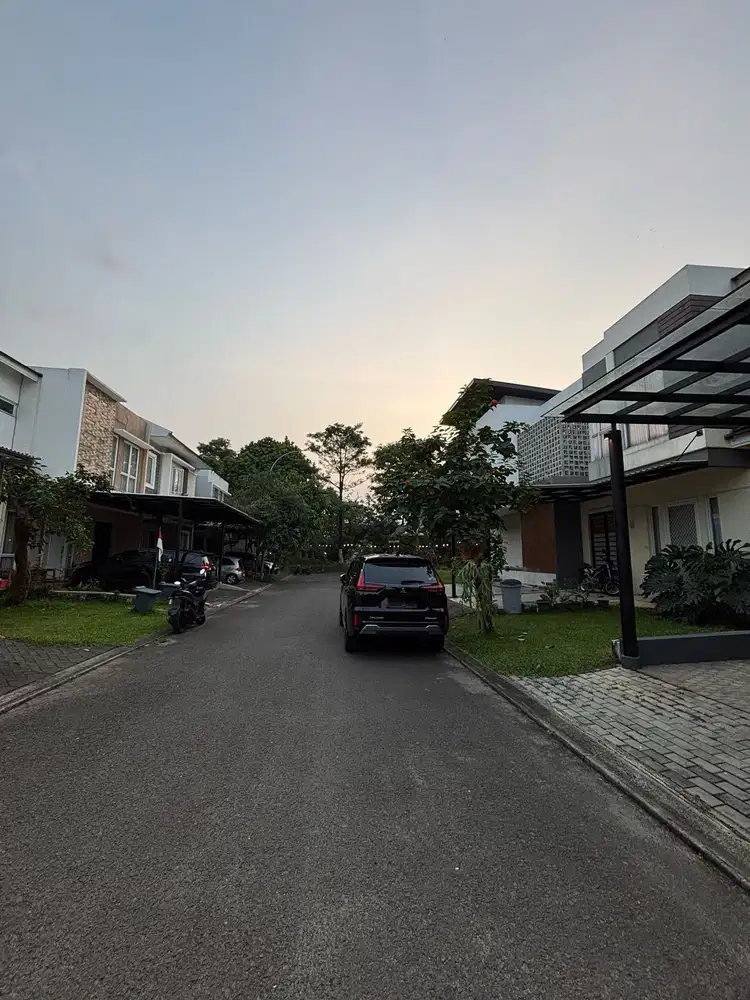 RUMAH HOOK BRAND NEW DESIGN TROPICAL CONTEMPORARY CANTIK DAN SIAP HUNI