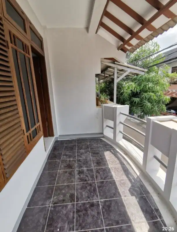 Dijual rumah baru Pondok kelapa Jakarta timur