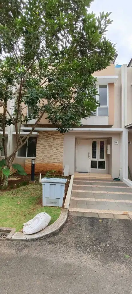 Dijual Cepat Rumah Siap Huni di Cluster Thomson Gading Serpong
