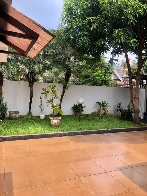 Rumah Bagus Siap Huni di Bintaro Sektor 3