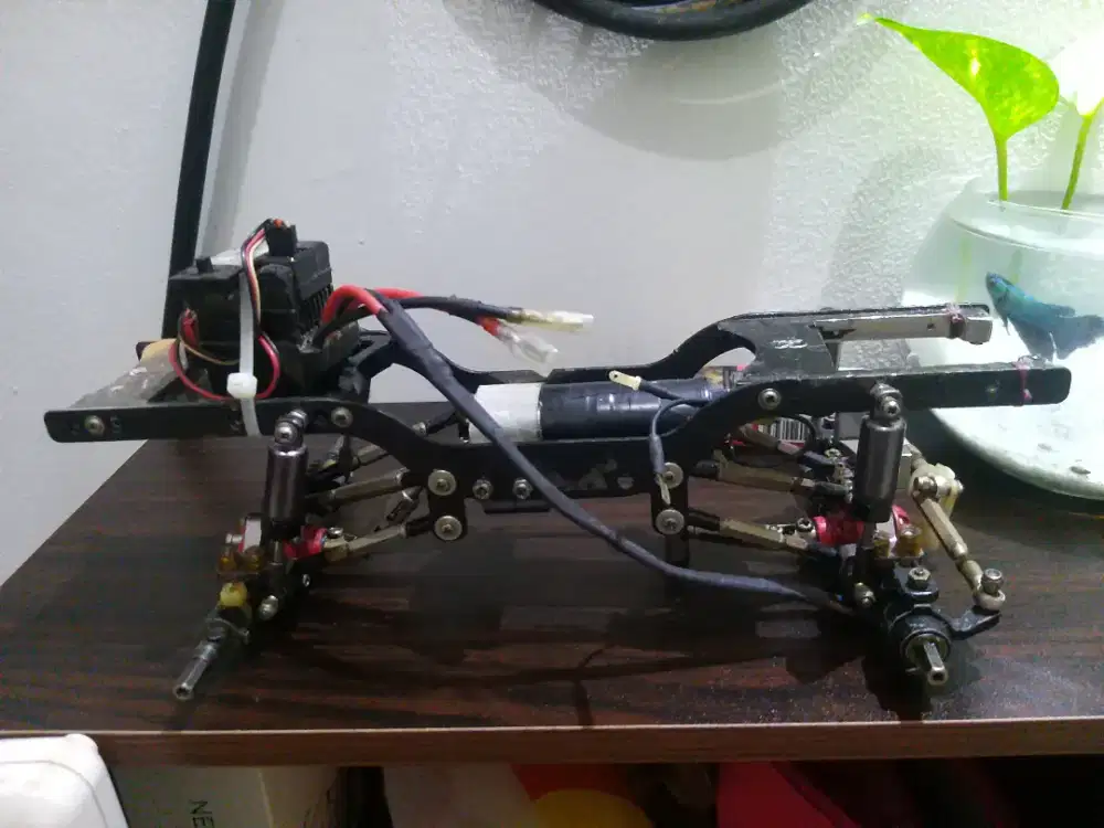 Di jual rc mm d99 full metal kurang remot dan batterai