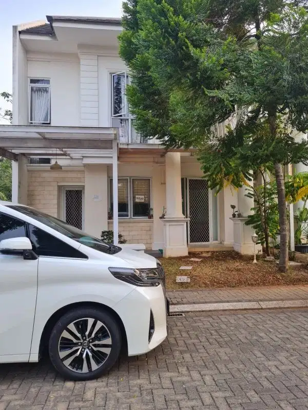 Rumah Bagus Siap Huni di Vanya Park BSD City