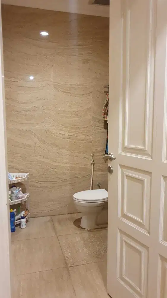 Rumah Mewah Puri Widya Utama Citraland Surabaya Barat Siap Huni