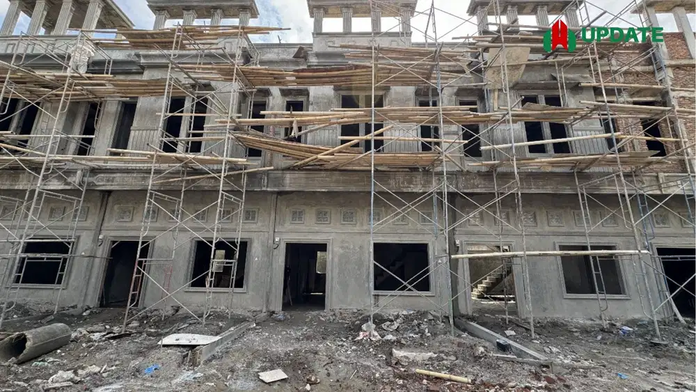 DIJUAL RUMAH DI KOMPLEK MENTARI SOMERSET JALAN SURYA HAJI MEDAN