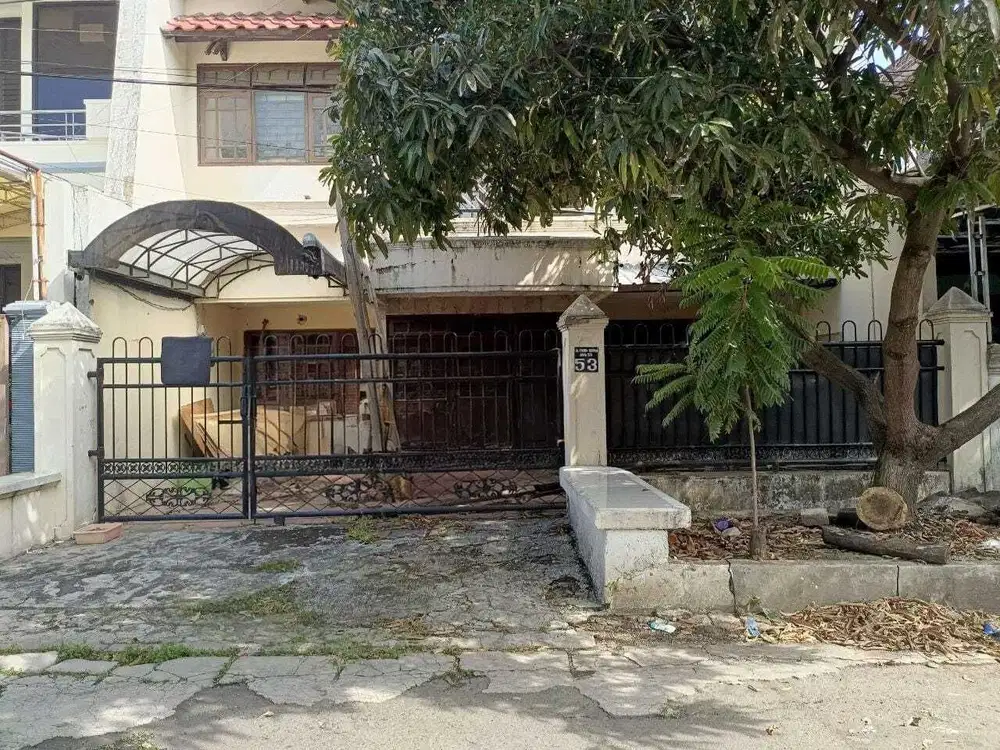 DIJUAL RUMAH SIAP HUNI 2 LANTAI DUKUH KUPANG SURABAYA