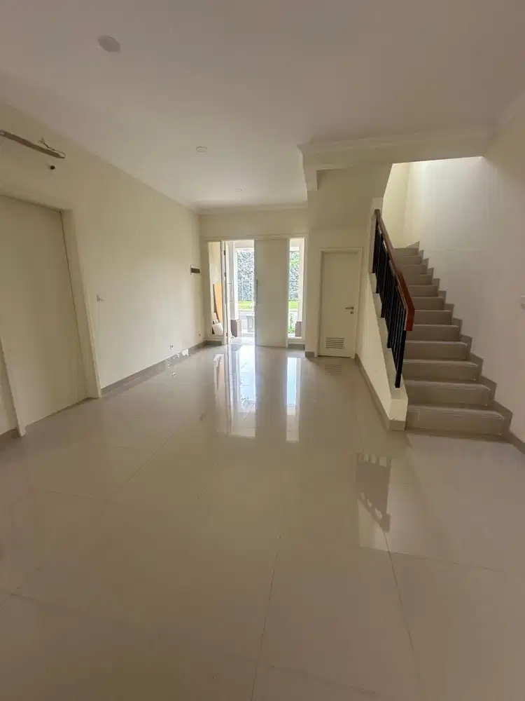 Disewakan rumah 8x16 di gading serpong, Banten