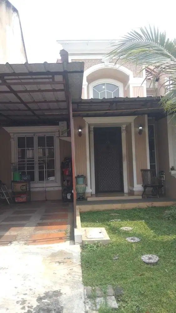 Di jual rumah siap huni 2 kt di dalam cluster