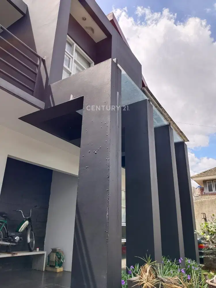 Rumah 2 Lantai Minimalis Modern Sektor 9 Bintaro Jaya  5043