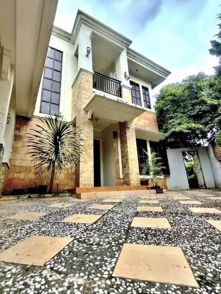 DD263 Rumah 2 Lantai 950 m2 Sangat Murah Taman Kenari Cibubur