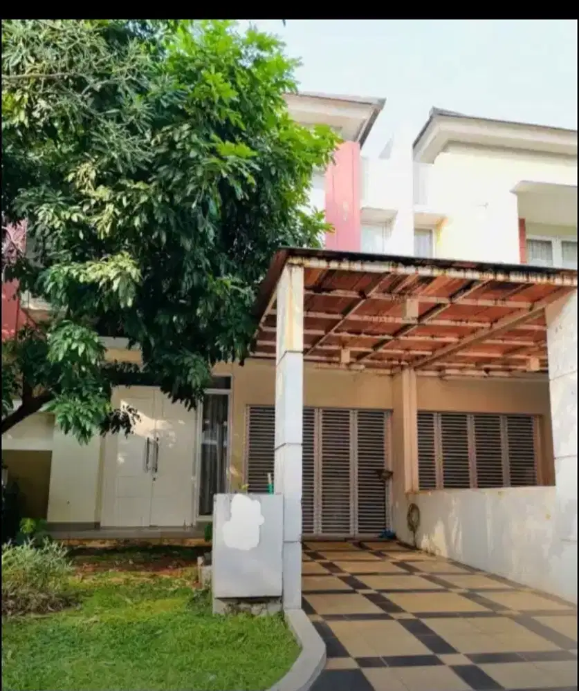 DIJUAL RUMAH  siap Huni Sumarecon Bekasi