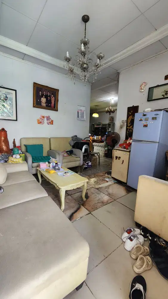 Jual Cepat Rumah Lama Huk Taman Kencana Cengkareng Jakarta Barat