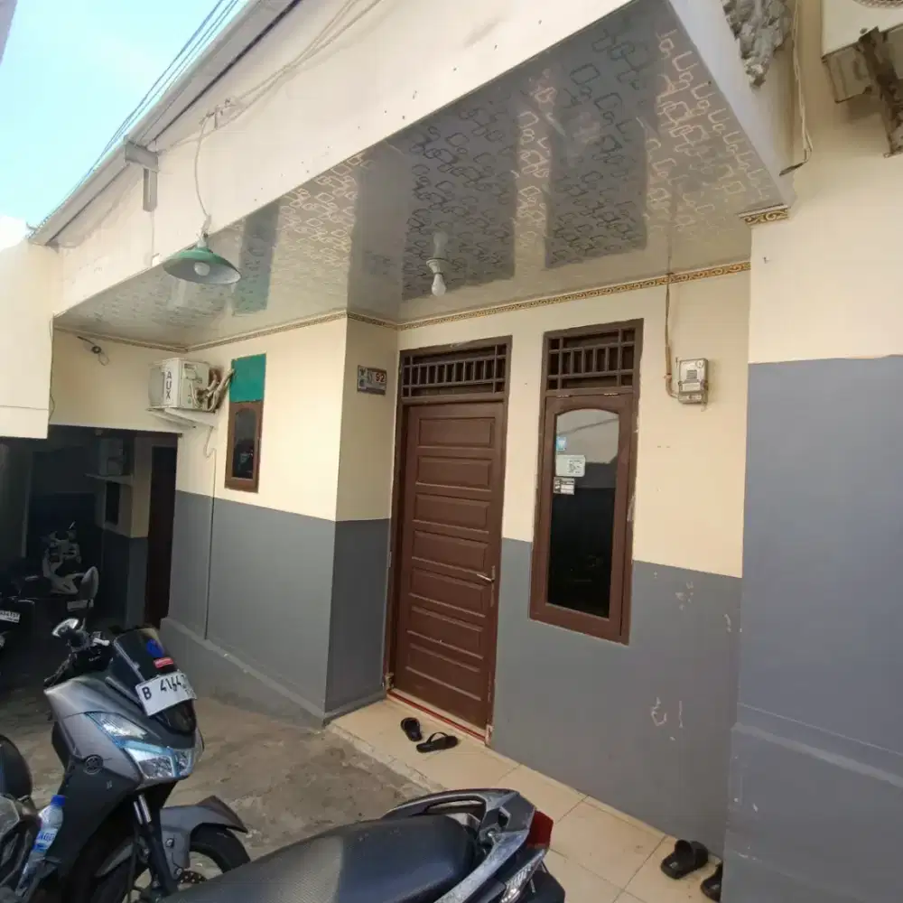 Disewakan 1 unit rumah bentuk cluster