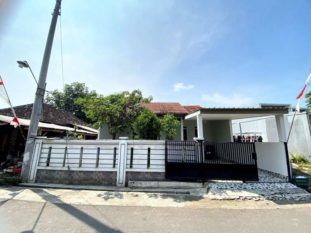 Rumah cantik di solo baru area bonus furnish murah pol