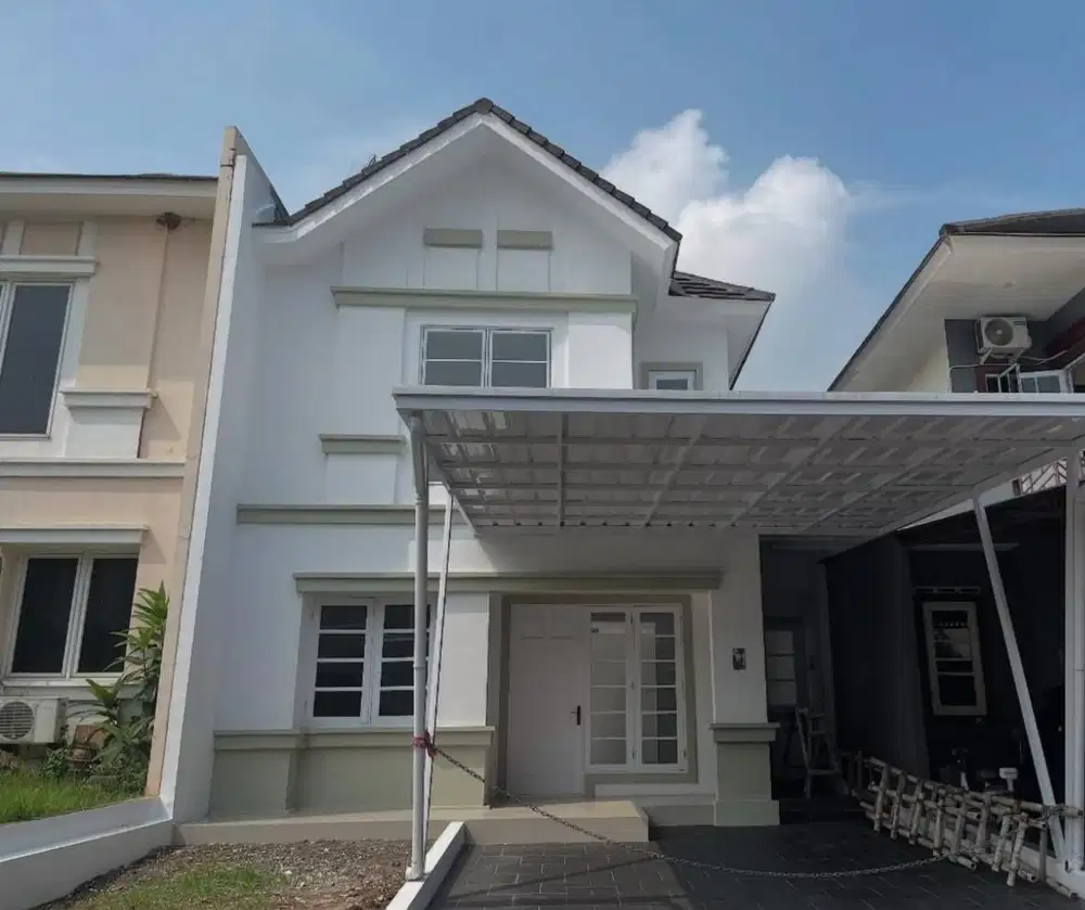 Dijual rumah siap Huni Kota Wisata.