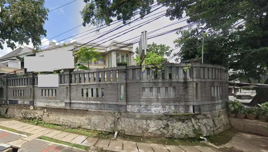 Rumah Lokasi Hoek Sangat Strategis dan Premium Wijaya (Hitung Tanah)