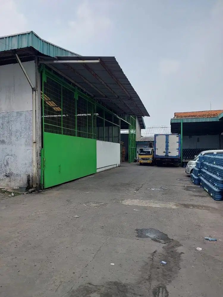 Gudang Cipondoh Tangerang hanya 535 juta