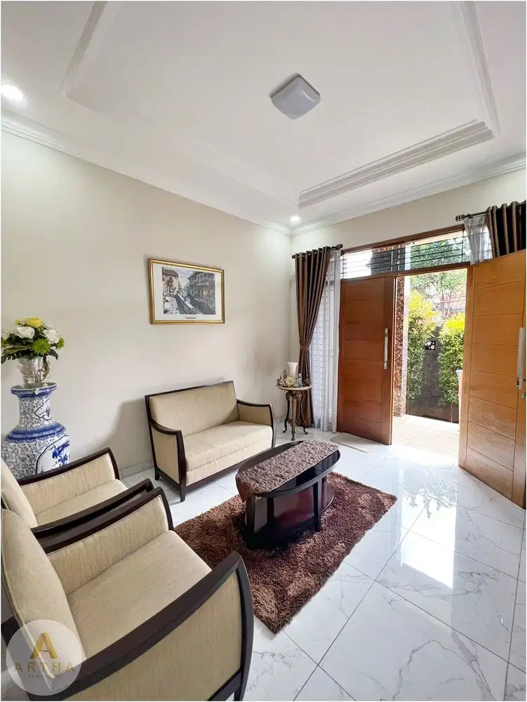 rumah di pasirluyu mewah dan luas siap huni dekat ke buahbatu