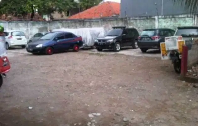 Tanah Kav Akses Jalan 2 Mobil Lokasi Strategis  di Kemang