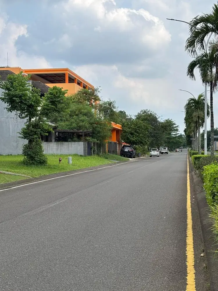 Dijual Tanah 300 m² Siap Bangun Di Boulevard Kota Wisata Cibubur