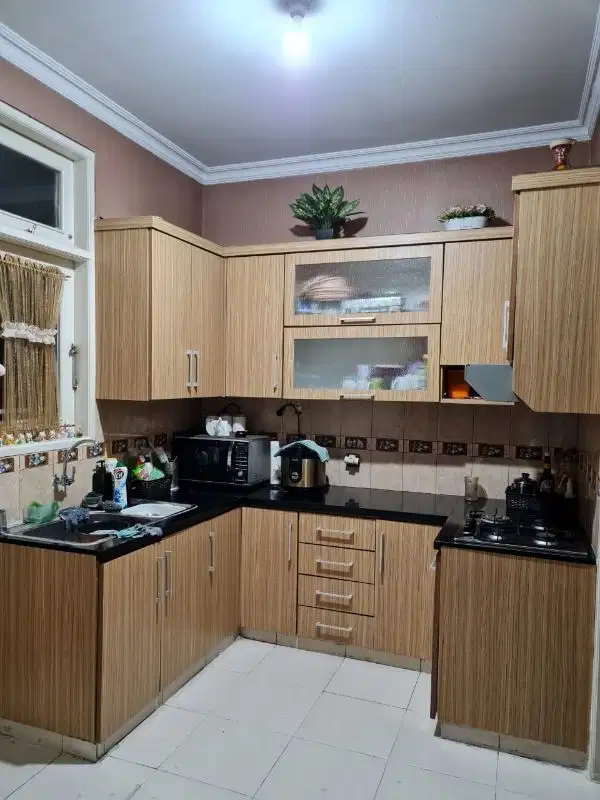 Rumah Beryl bagus rapi Siap Huni Gading Serpong