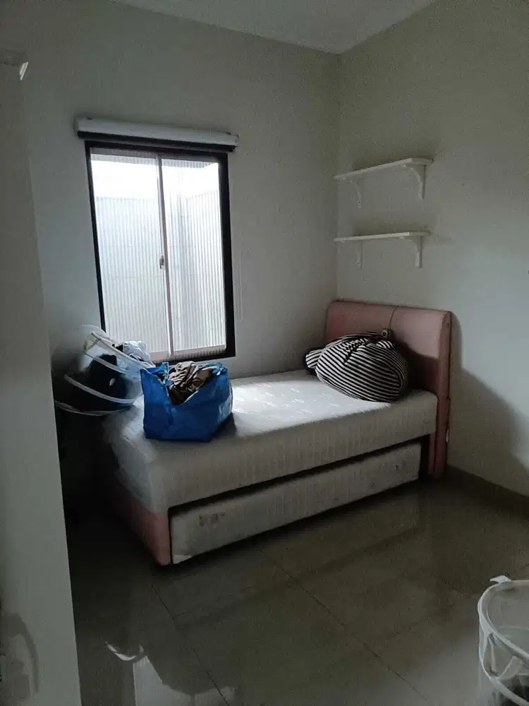 Rumah Cluster Maxwell, Gading Serpong, dijual murah