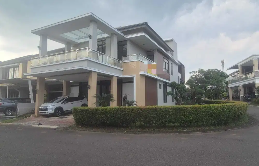 Dijual Rumah Kota Wisata mewah 3 Lantai siap huni hoek cibubur