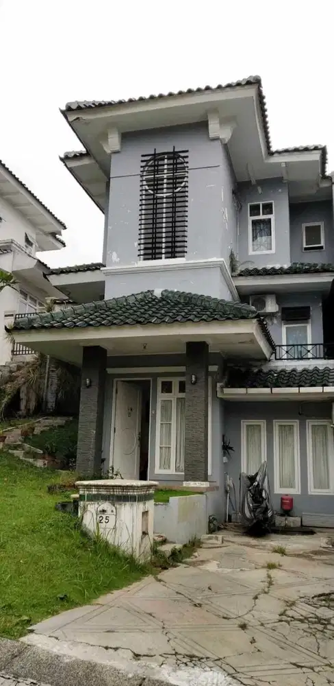 Dijual Rumah Bagus Siap Huni di Bukit Golf Hijau Sentul City