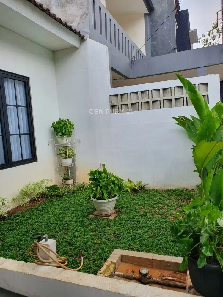 Rumah Bagus Dan Cantik Di Graha Bintaro Dekat Pintu Toll 4667