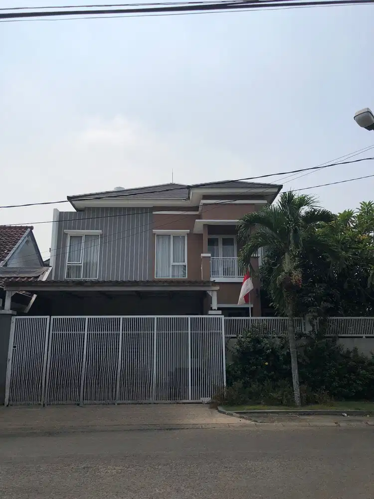 Rumah Full Furnished Hoek Anggrek Loka BSD