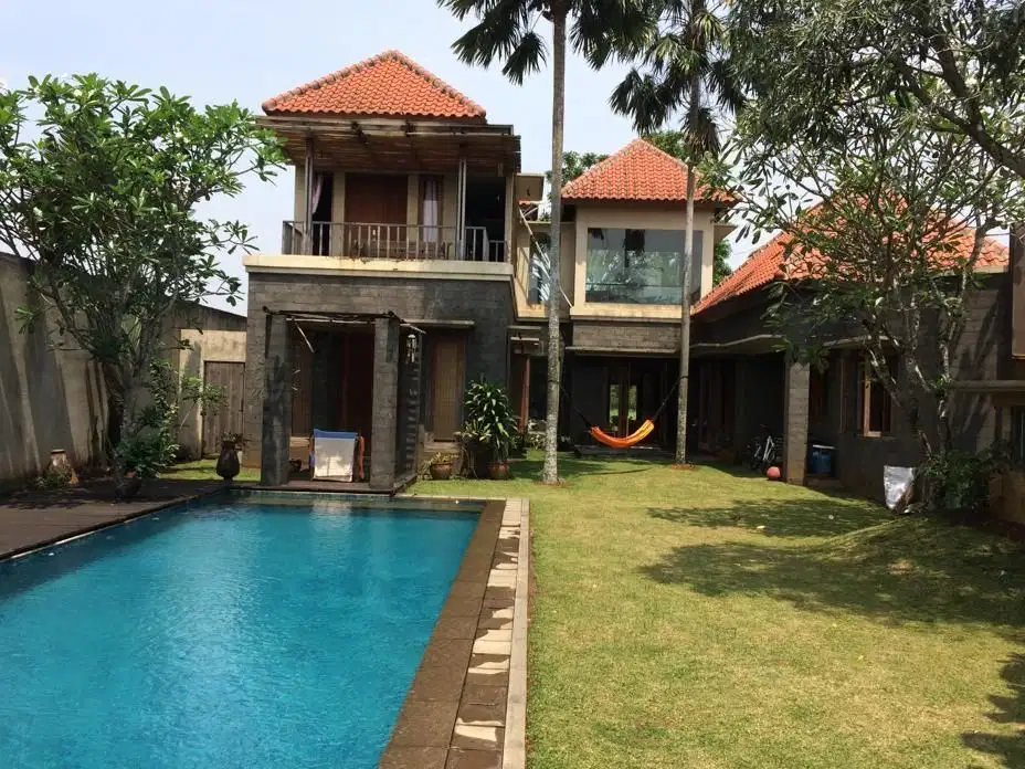 Dijual Rumah Mewah Design Mandiri, Bukit Terrace Golf BSD