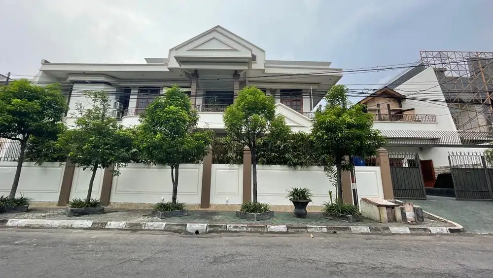 Rumah Nginden Intan Raya Surabaya