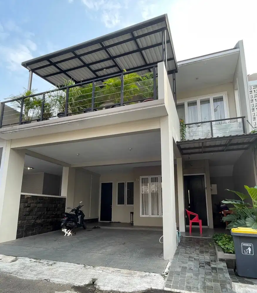Rumah apik cantik siap huni di The Address Cibubur