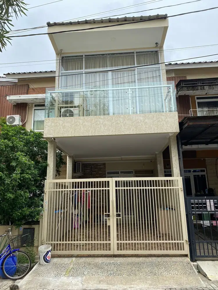 Rumah Park Residence hanya 1,4 M nego