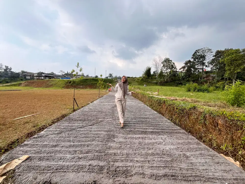 Tanah di area puncak megamendung bogor